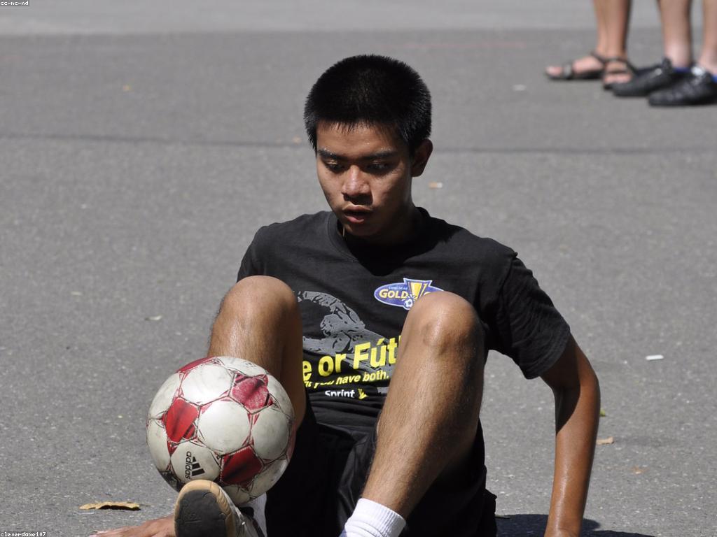 លទ្ធផលបាល់ទាត់សម្រាប់អ្នករាំ: ការវិភាគនិងមោទនភាព